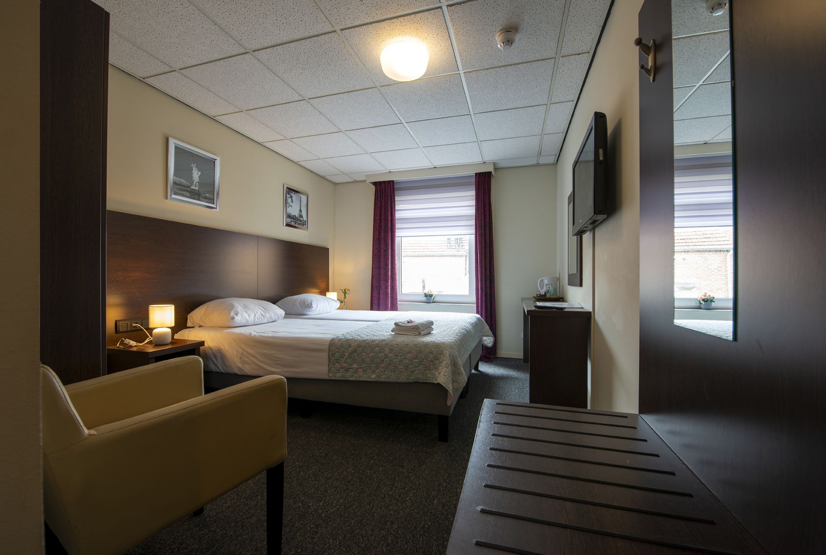 HotelPhoto3